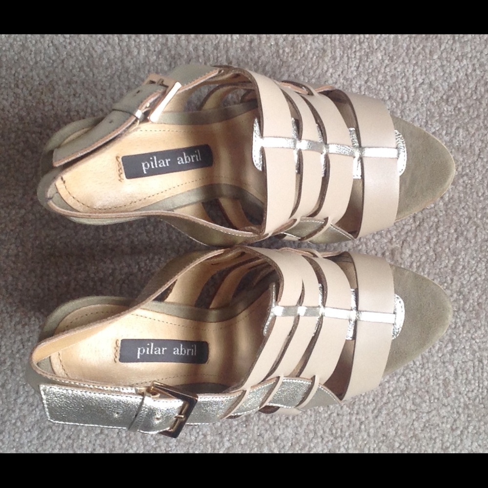 Pilar Abril heels